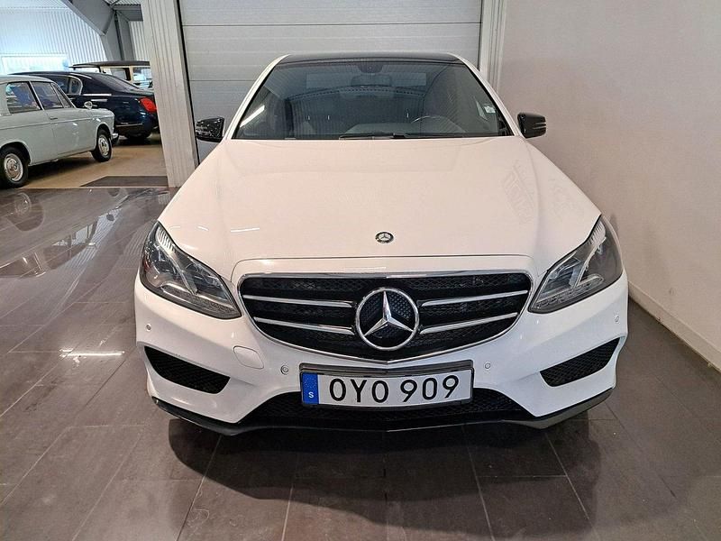 Begagnad Mercedes E220 Avantgarde 170 HK (125 kW) 2015 Vit Sedan