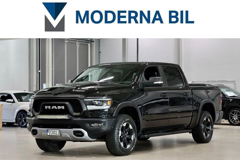 Svart Begagnad 2019 Dodge Ram SE Pickup | 529 900 kr (Superpris) - Bild 1/4