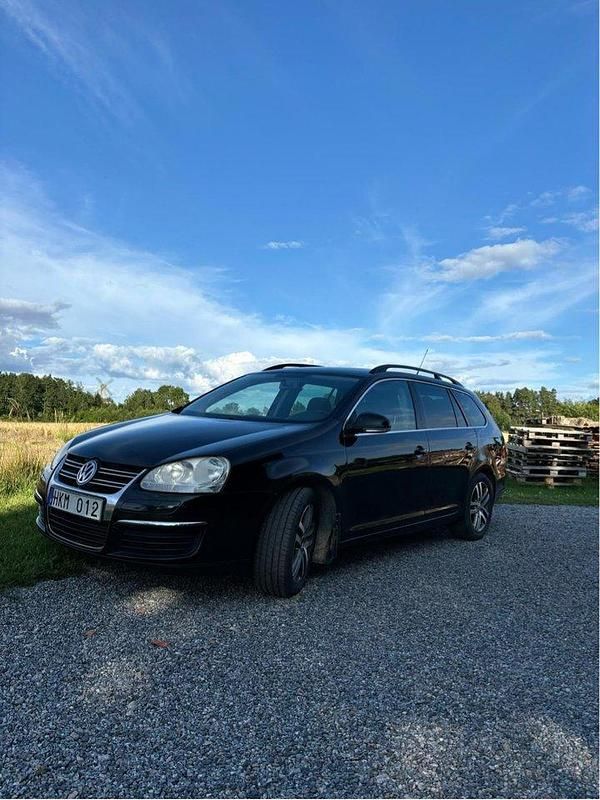 Svart Begagnad 2008 VW Golf VI Kombi | 25 000 kr (Dyr) - Bild 1/4