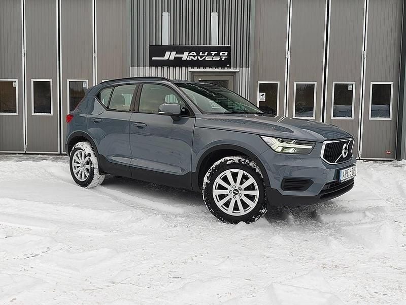 Begagnad Volvo XC40 129 HK (94 kW) 2022 Grå SUV