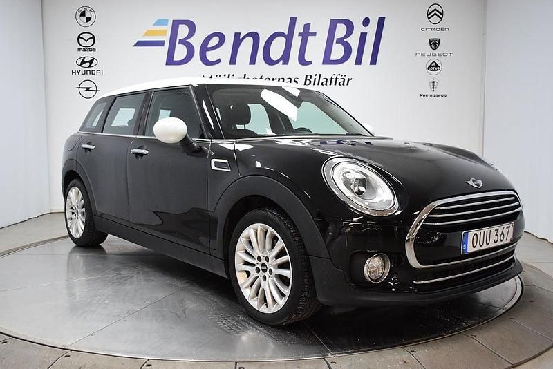 Svart metallic Begagnad 2015 Mini Cooper D Clubman Pepper Kombi | 149 500 kr - Bild 1/3