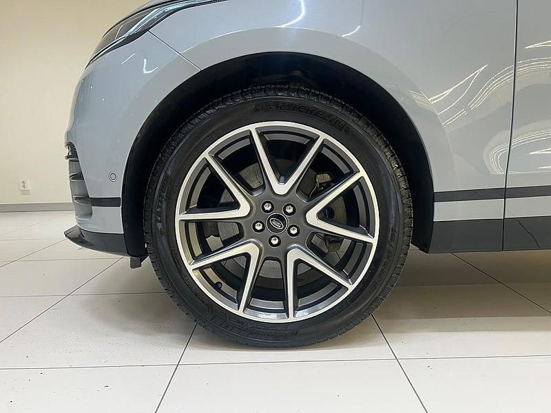 Begagnad Land Rover Range Rover Velar HSE Dynamic 404 HK (297 kW) 2023 Grå SUV