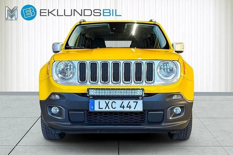 Begagnad Jeep Renegade Limited 140 HK (102 kW) 2015 Gul SUV