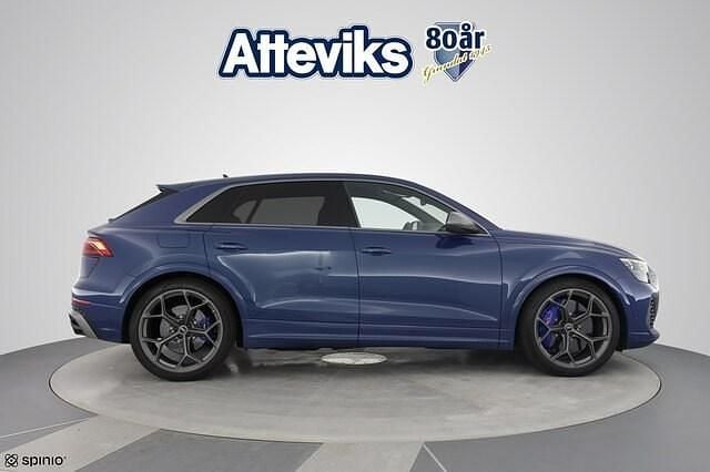 Begagnad Audi RS Q8 Performance 649 HK (477 kW) 2025 Ascariblå metallic SUV