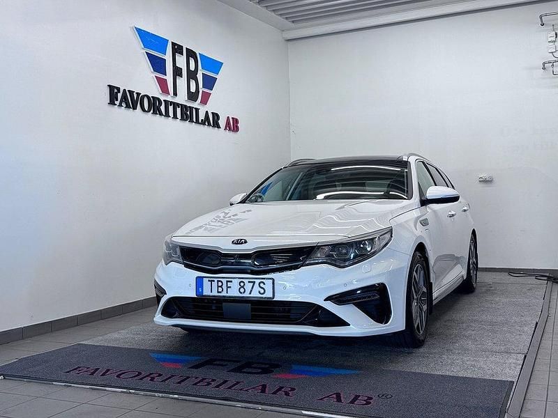 Vit Begagnad 2018 Kia Optima Hybrid Advance Sedan | 169 000 kr (Marknadspris) - Bild 1/4