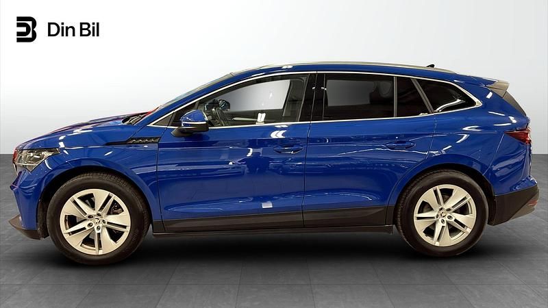 Begagnad Skoda Enyaq iV 150 kW (204 HK) 2022 Blå SUV