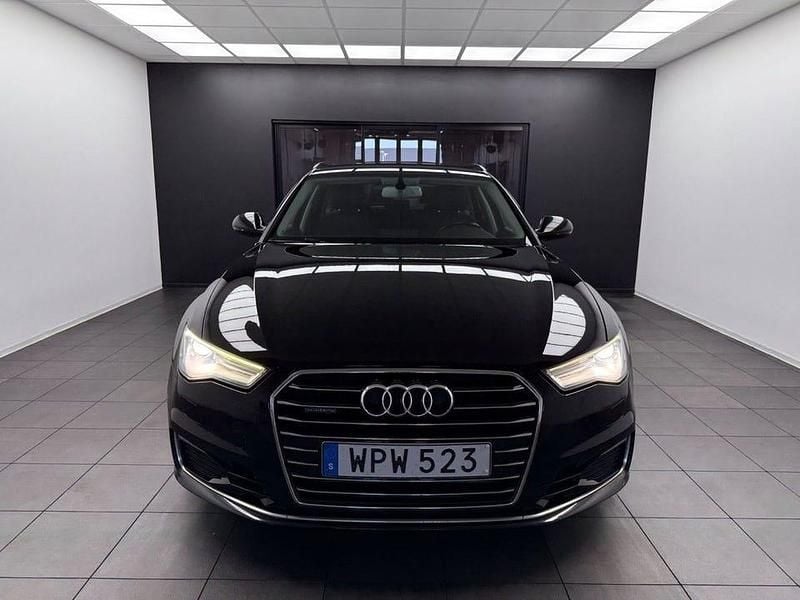 Begagnad Audi A6 Ambition 218 HK (160 kW) 2015 Svart Kombi