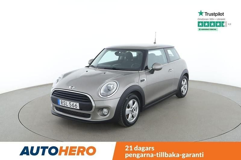 Grå Begagnad 2016 Mini ONE Pepper Halvkombi | 122 000 kr (Marknadspris) - Bild 1/4
