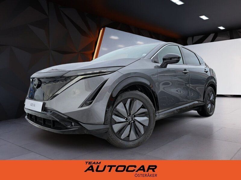 Svart Ny 2024 Nissan Ariya SUV | 463 500 kr - Bild 1/4