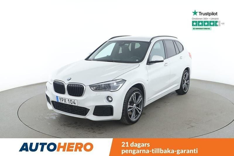 Vit Begagnad 2018 BMW X1 M Sport SUV | 299 000 kr (Lite dyr) - Bild 1/4
