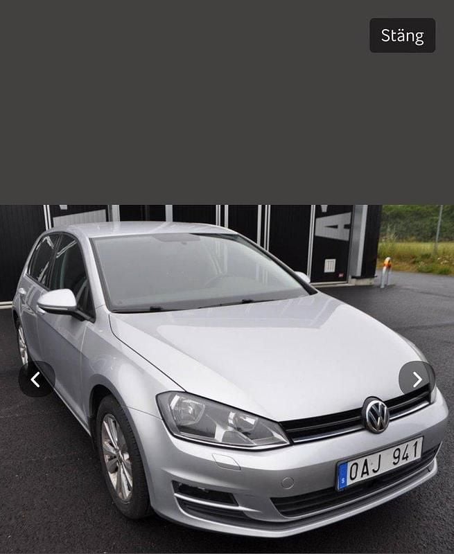Silver Begagnad 2014 VW Golf VII Halvkombi | 95 000 kr (Superpris) - Bild 1/4