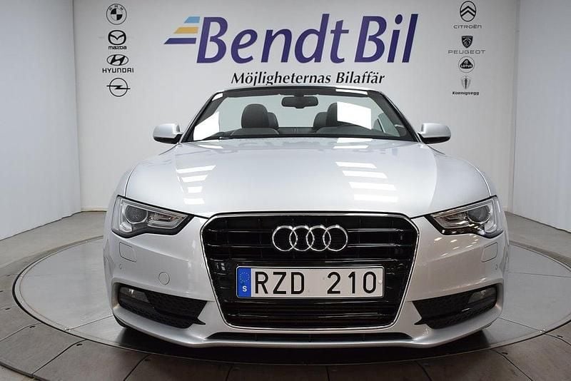 Begagnad Audi A5 Cabriolet Comfort 170 HK (125 kW) 2012 Silver Cab