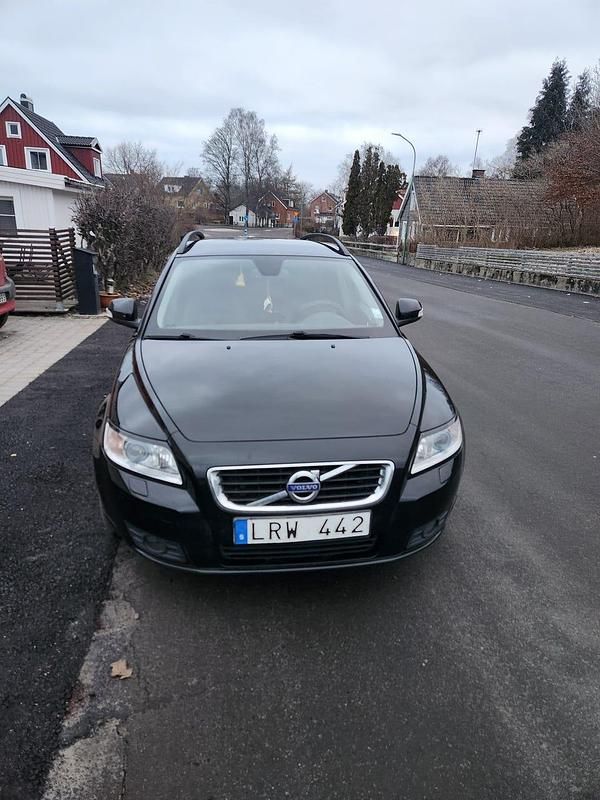 Begagnad Volvo V50 115 HK (84 kW) 2011 Kombi