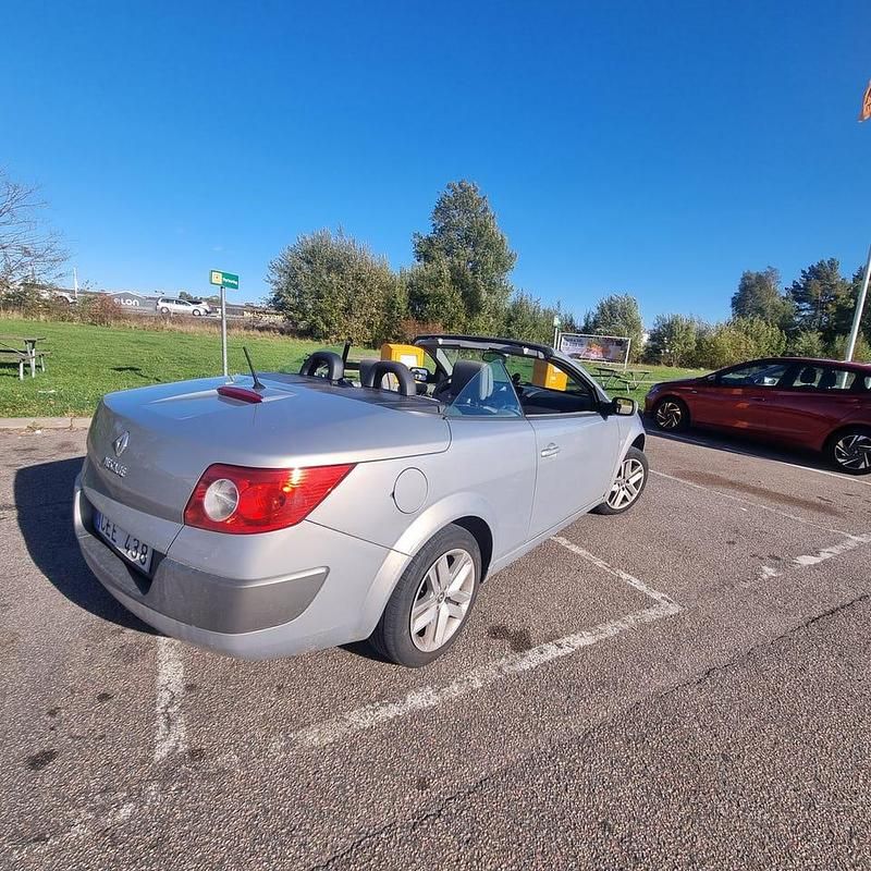 Begagnad 2005 Renault Mégane Cabriolet Cab | 9 500 kr (Superpris) - Bild 1/4