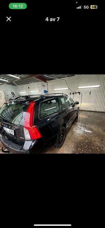 Begagnad 2010 Volvo V50 Kombi | 14 500 kr (Superpris) - Bild 1/4