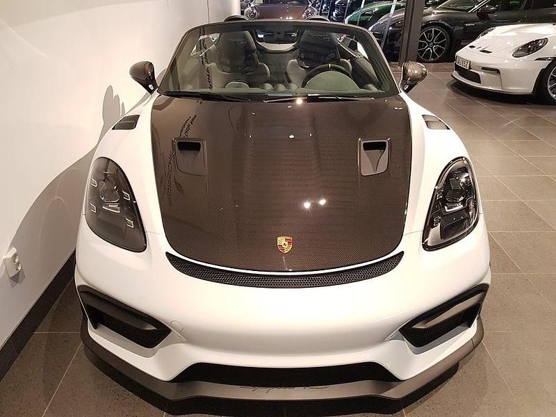 Begagnad Porsche 718 Spyder 500 HK (367 kW) 2024 Vit Cab