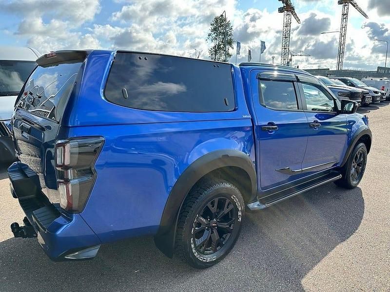 Begagnad Isuzu D-Max 2024 Blå Pickup