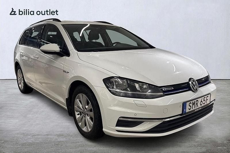 Begagnad VW Golf VII 2019 Vit