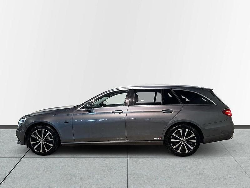Begagnad Mercedes E300 Avantgarde 194 HK (142 kW) 2020 Grå Kombi
