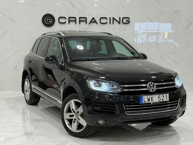 Svart Begagnad 2011 VW Touareg SUV | 99 900 kr (Marknadspris) - Bild 1/4