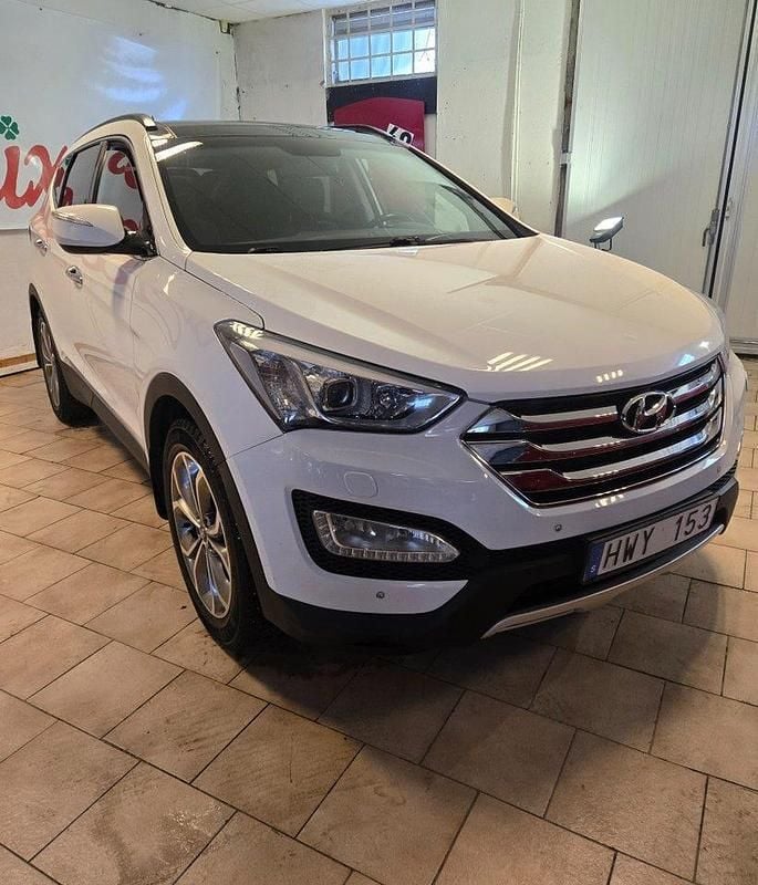 Vit Begagnad 2013 Hyundai Santa Fe Premium SUV | 119 900 kr (Marknadspris) - Bild 1/4