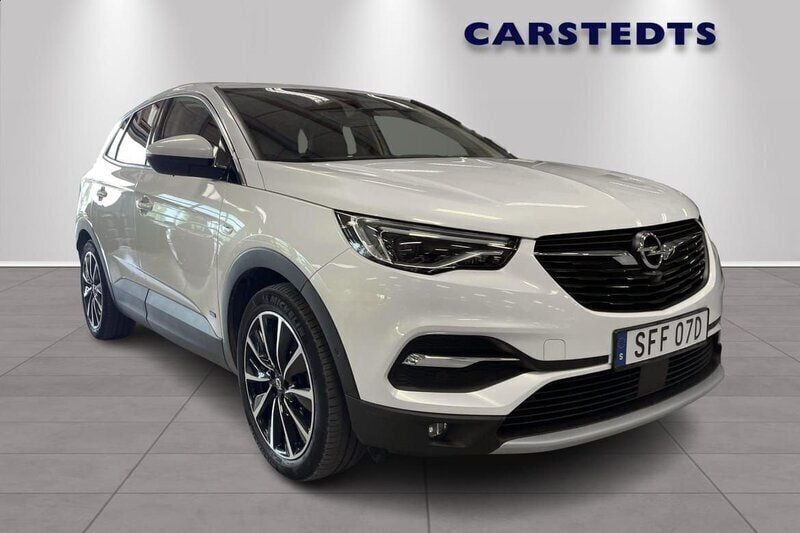 Vit Begagnad 2020 Opel Grandland X SUV | 259 900 kr (Marknadspris) - Bild 1/4