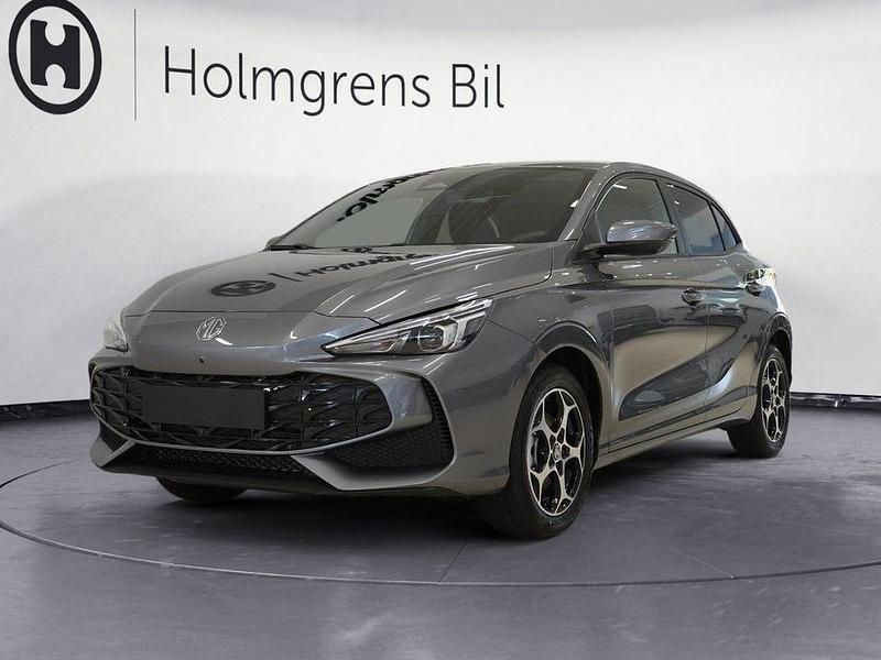 Begagnad MG MG3 102 HK (75 kW) 2024 Grå/silver Halvkombi