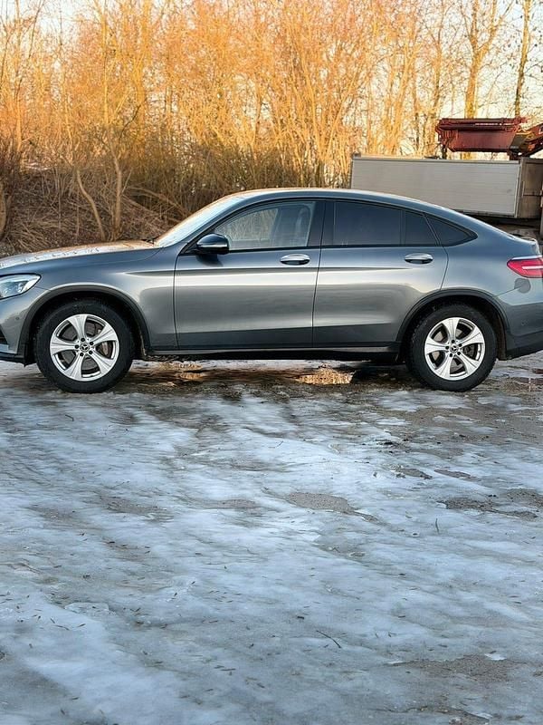 Begagnad Mercedes GLC220 170 HK (125 kW) 2017 Sportkupé