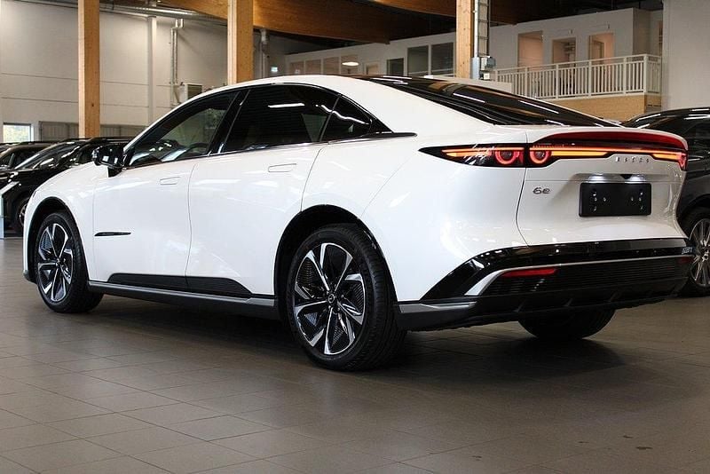 Ny Mazda 6e Takumi-Line 189 kW (258 HK) 2025 Crystal white pearl Sedan