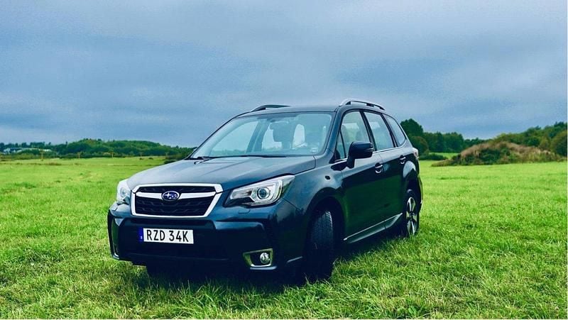 Grå Begagnad 2019 Subaru Forester SUV | 235 000 kr (Marknadspris) - Bild 1/2