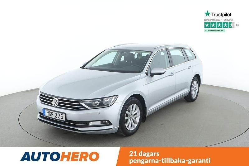 Silver Begagnad 2016 VW Passat Kombi | 149 000 kr (Marknadspris) - Bild 1/4