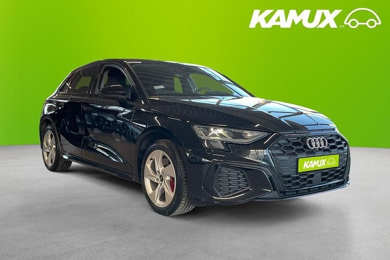 Svart Begagnad 2021 Audi A3 Sportback e-tron S-Line Halvkombi | 278 600 kr (Bra pris) - Bild 1/4