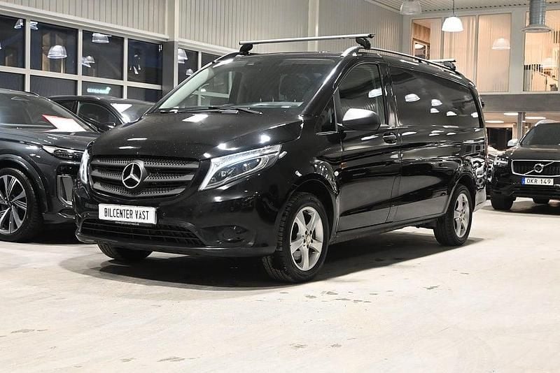 Svart Begagnad 2018 Mercedes Vito Van | 319 000 kr (Marknadspris) - Bild 1/4