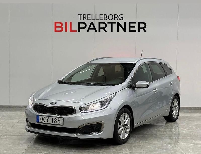 Grå Begagnad 2016 Kia Ceed Sportswagon Kombi | 99 900 kr (Marknadspris) - Bild 1/4