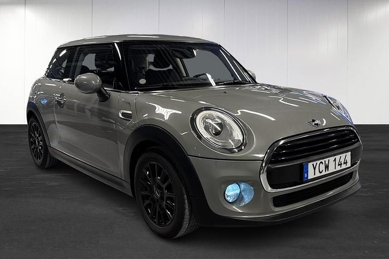 Begagnad Mini One D Chili 95 HK (69 kW) 2016 Grå Halvkombi