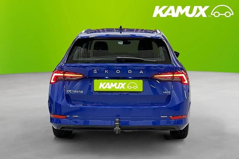 Begagnad Skoda Octavia Style 150 HK (110 kW) 2022 Blå Kombi