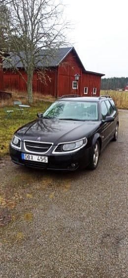 Begagnad 2007 Saab 9-5 Kombi | 6 000 kr (Superpris) - Bild 1/4