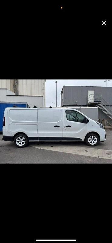 Vit Begagnad 2016 Renault Trafic Van | 75 000 kr (Lite dyr) - Bild 1/1