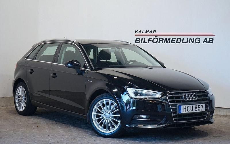 Svart Begagnad 2015 Audi A3 Sportback g-tron Sedan | 129 900 kr - Bild 1/4