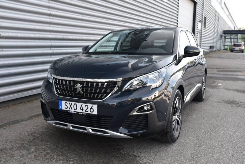 Grå Begagnad 2020 Peugeot 3008 GT SUV | 284 900 kr (Lite dyr) - Bild 1/4