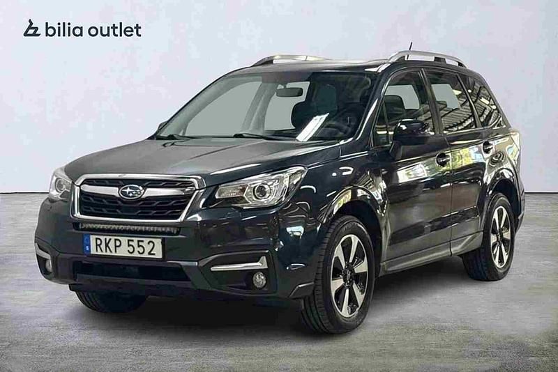 Grå Begagnad 2017 Subaru Forester SUV | 149 900 kr - Bild 1/1
