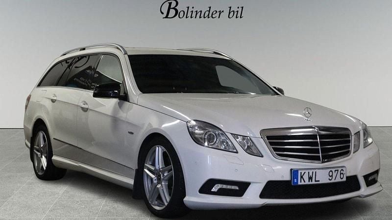 Vit Begagnad 2010 Mercedes E250 AMG Kombi | 108 900 kr (Lite dyr) - Bild 1/4