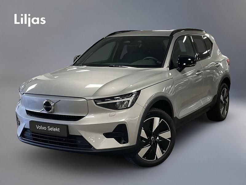 Silver Begagnad 2024 Volvo XC40 Core SUV | 395 000 kr - Bild 1/4