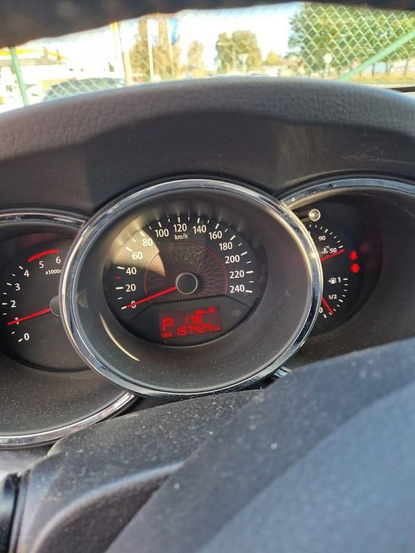 Begagnad Kia Sorento 197 HK (144 kW) 2010 SUV