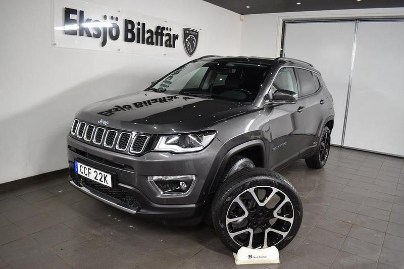Grå Begagnad 2020 Jeep Compass SUV | 189 500 kr - Bild 1/4