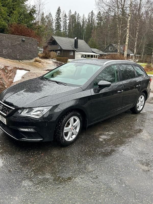 Begagnad Seat Leon ST FR 115 HK (84 kW) 2020 Kombi
