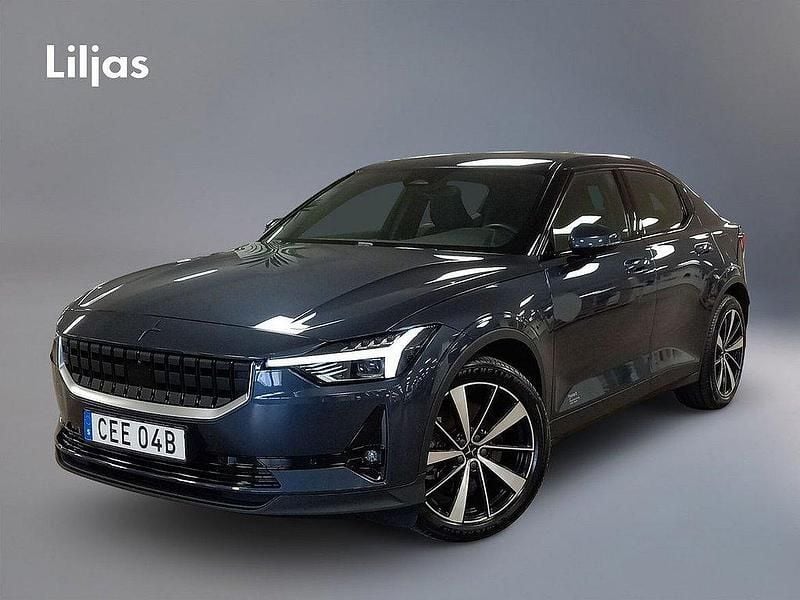 Mörkblå Begagnad 2021 Polestar 2 Pilot Sedan | 314 900 kr (Marknadspris) - Bild 1/4
