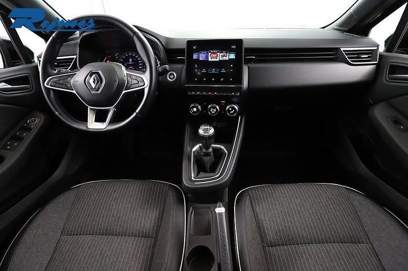 Begagnad Renault Clio V Intens 91 HK (66 kW) 2022 Svart stjärna met gne Halvkombi