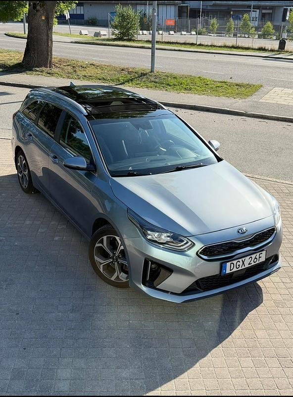 Begagnad 2021 Kia Ceed Sportswagon Kombi | 249 900 kr (Marknadspris) - Bild 1/4