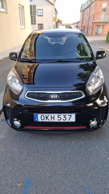 Svart Begagnad 2017 Kia Picanto Halvkombi | 75 000 kr (Marknadspris) - Bild 1/4